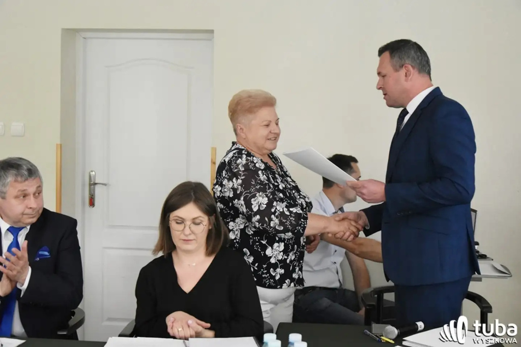 Wójt oraz radni gminy Długosiodło zaprzysiężeni