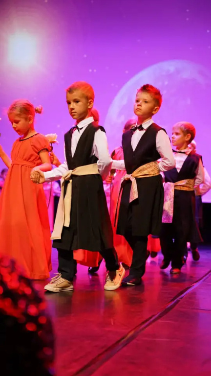 Przedszkolaki z grupy Tygryski i Biedronki kosmicznie zakończyły 