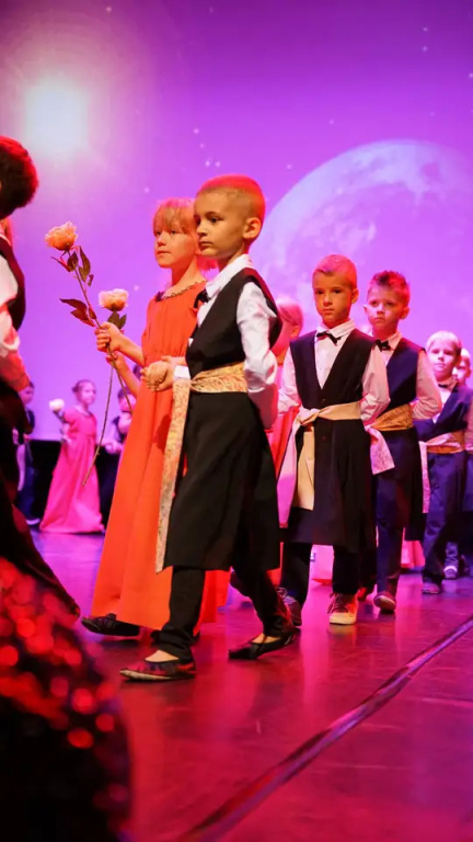 Przedszkolaki z grupy Tygryski i Biedronki kosmicznie zakończyły 
