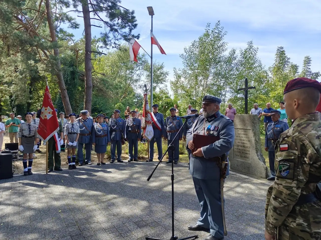  Upamiętnili 104. rocznicę Bitwy Warszawskiej i Święto Wojska Polskiego