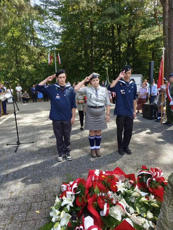  Upamiętnili 104. rocznicę Bitwy Warszawskiej i Święto Wojska Polskiego