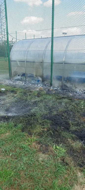 Wandale niszczą obiekty sportowe w Rząśniku. Jest reakcja władz gminy