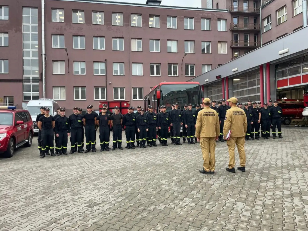 Strażacy z Wyszkowa wsparciem na terenach zagrożonych powodzią