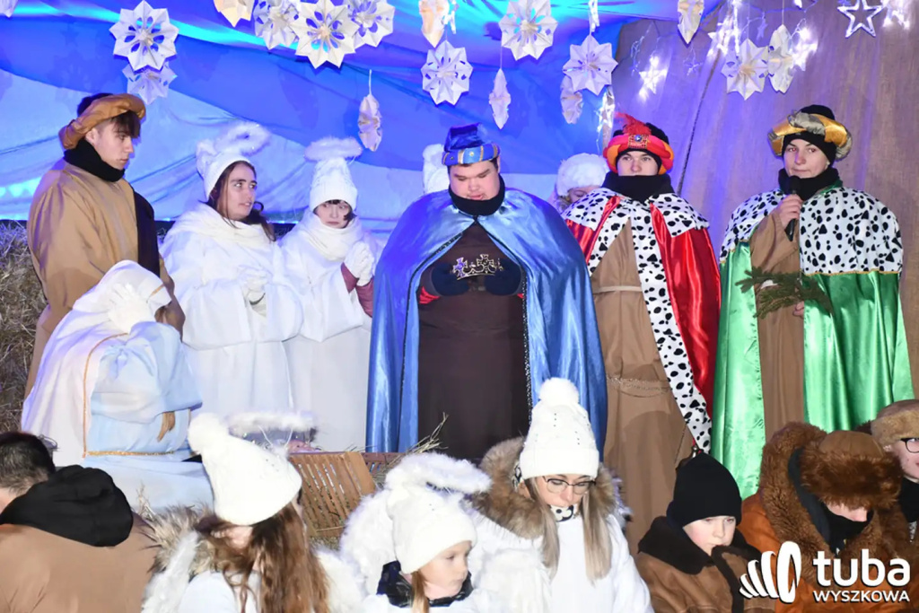 „Upragniona Święta Noc” - jasełka plenerowe społeczności ZSS w Brańszczyku