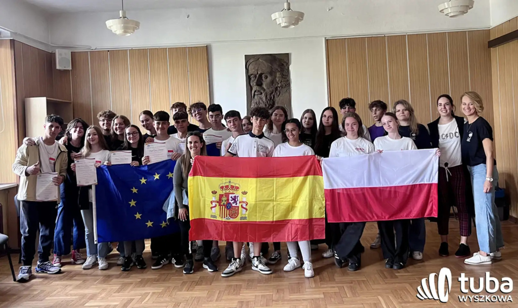 I LO im. C.K. Norwida: ponad 60 mobilności w projektach krótkoterminowych. Teraz czas na akredytację i nowe możliwości Erasmus+!