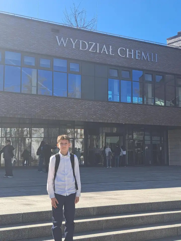 Młodzi chemicy SP w Dalekiem na Uniwersytecie Jagiellońskim