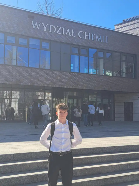 Młodzi chemicy SP w Dalekiem na Uniwersytecie Jagiellońskim