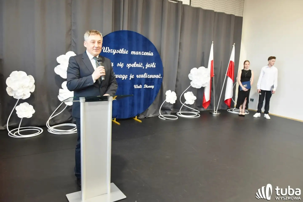 „Od dziś zacznie się lepsza przyszłość dla uczniów tej szkoły”