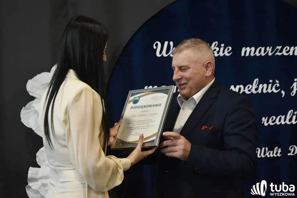 „Od dziś zacznie się lepsza przyszłość dla uczniów tej szkoły”