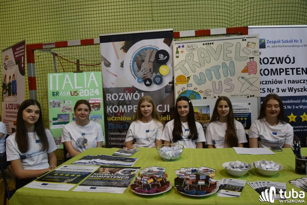 „W naszej szkole poczujecie się jak w domu”. Dzień otwarty w ZS nr 3 w Wyszkowie