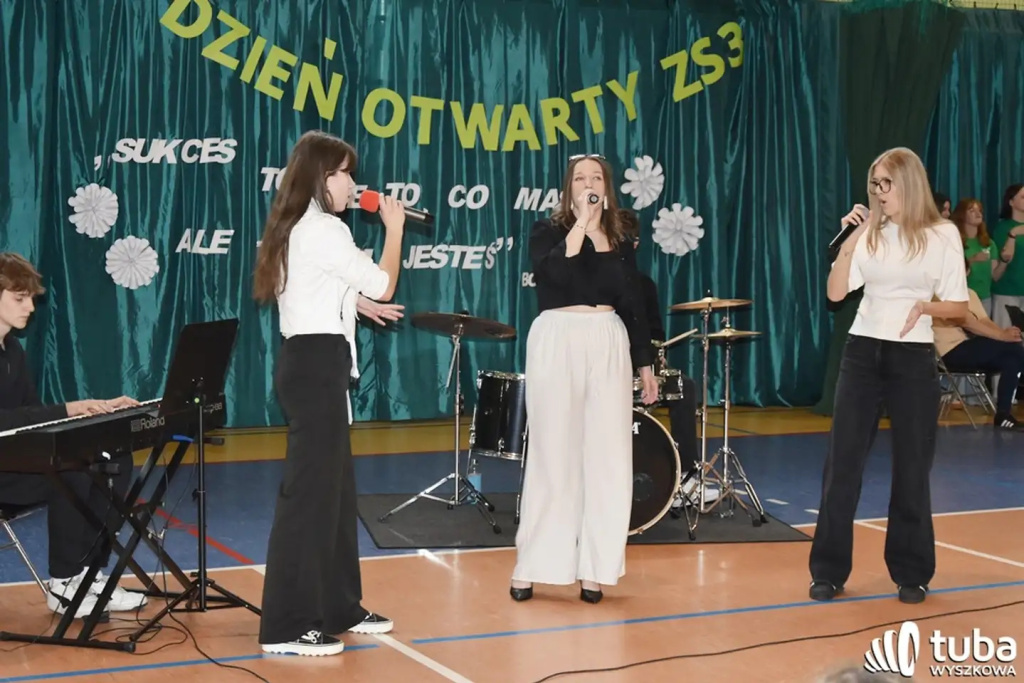 „W naszej szkole poczujecie się jak w domu”. Dzień otwarty w ZS nr 3 w Wyszkowie
