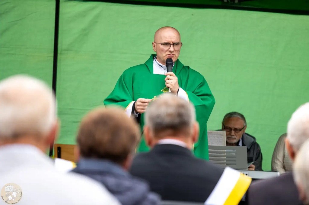 Nowy krzyż pandemiczny w sołectwie Białebłoto-Stara Wieś 