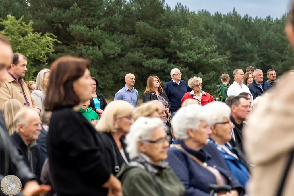 Nowy krzyż pandemiczny w sołectwie Białebłoto-Stara Wieś 