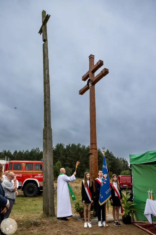 Nowy krzyż pandemiczny w sołectwie Białebłoto-Stara Wieś 