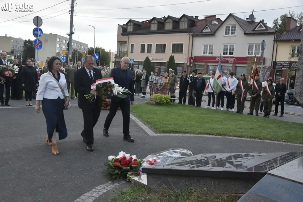 „Naszą odpowiedzialnością jest strzec prawdy i wolności”