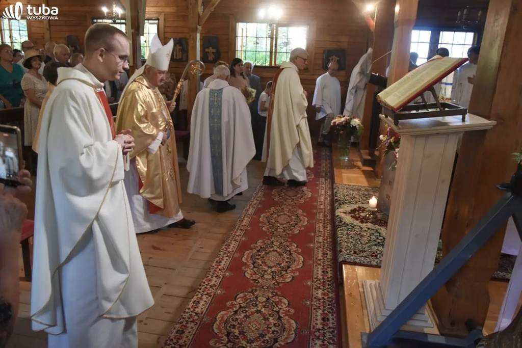 Złoty jubileusz parafii w Rybienku Leśnym