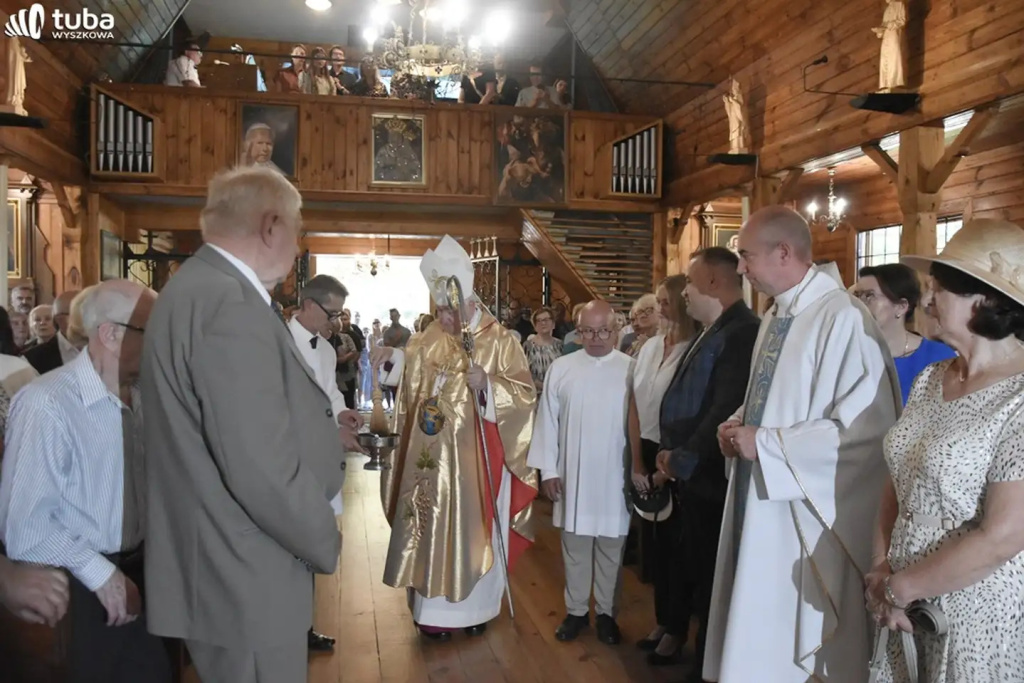 Złoty jubileusz parafii w Rybienku Leśnym
