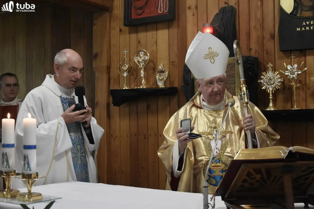 Złoty jubileusz parafii w Rybienku Leśnym