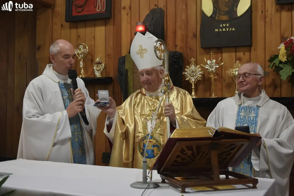 Złoty jubileusz parafii w Rybienku Leśnym