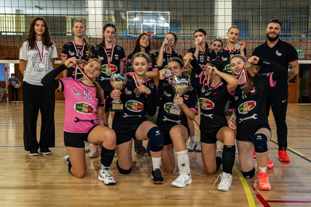 Triumf siatkówki! Za nami historyczny I Turniej Kadetek Volley Wyszków
