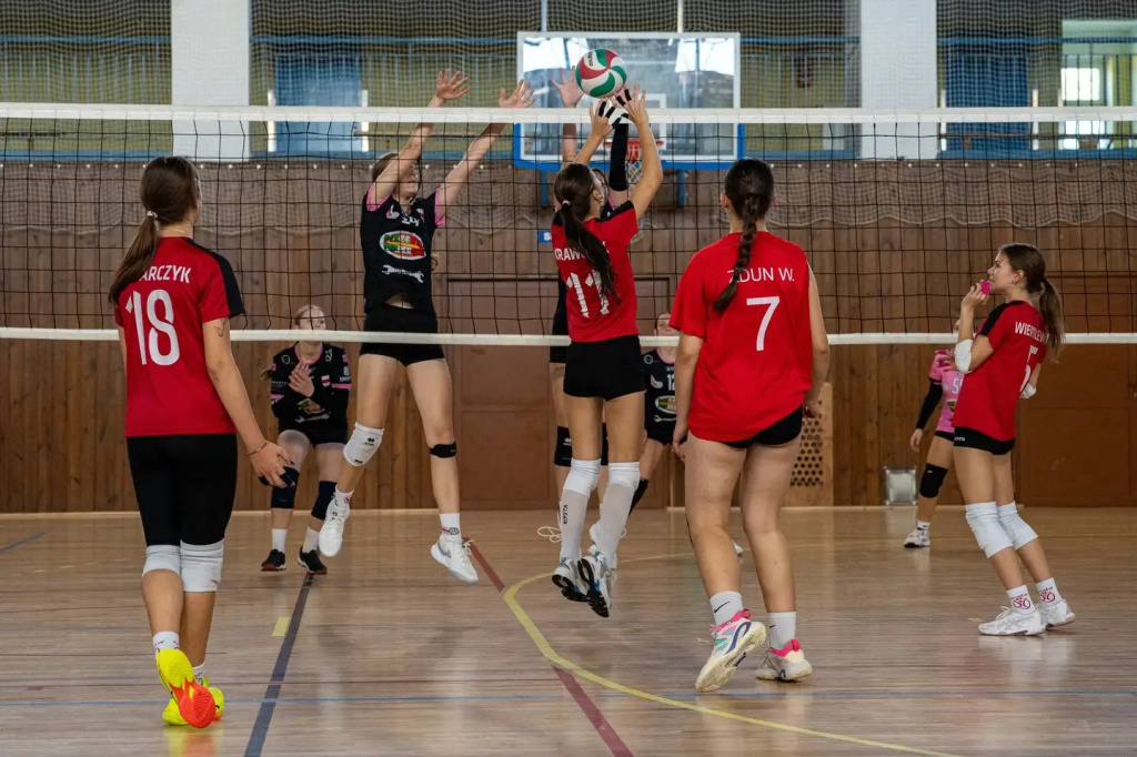 Triumf siatkówki! Za nami historyczny I Turniej Kadetek Volley Wyszków