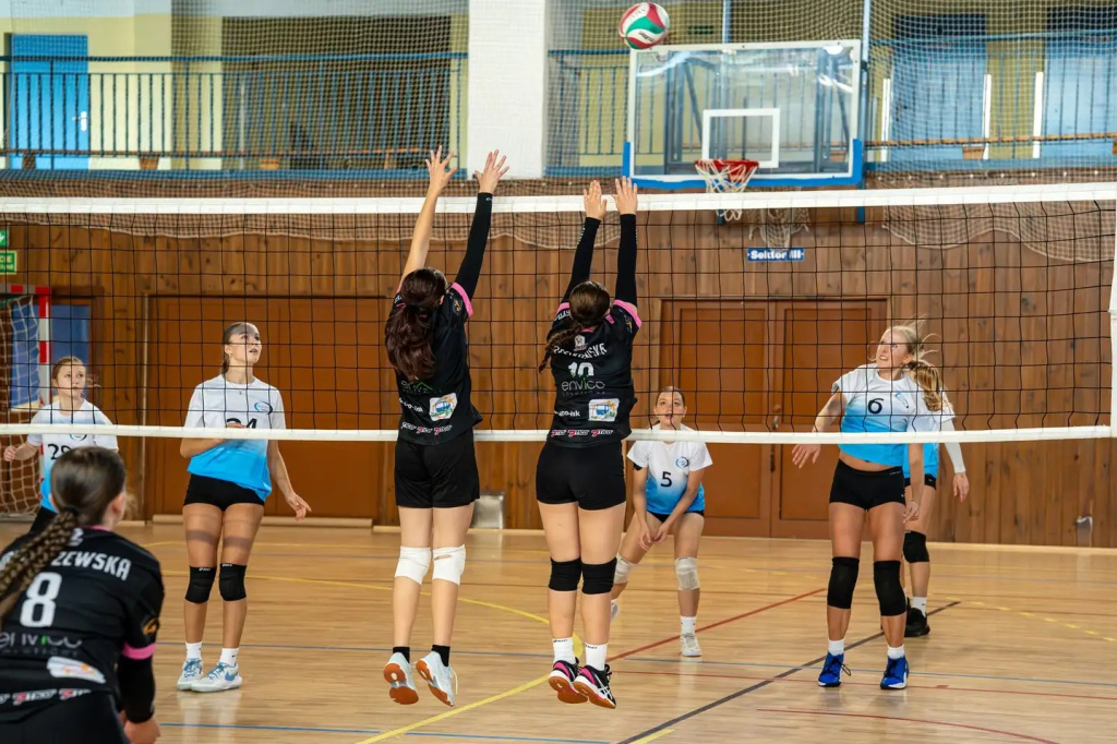 Triumf siatkówki! Za nami historyczny I Turniej Kadetek Volley Wyszków