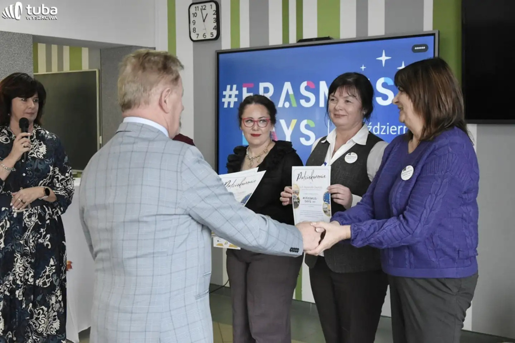  Celebracja jedności europejskiej w „Skłodowskiej”