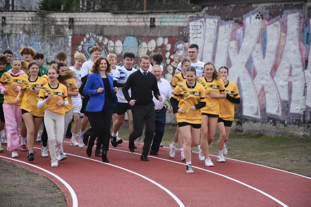 Nowy kompleks sportowy powiatu. Dla uczniów i dla mieszkańców