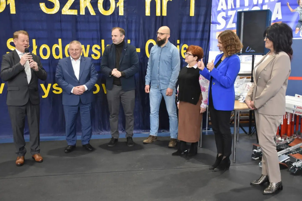 Nowy kompleks sportowy powiatu. Dla uczniów i dla mieszkańców