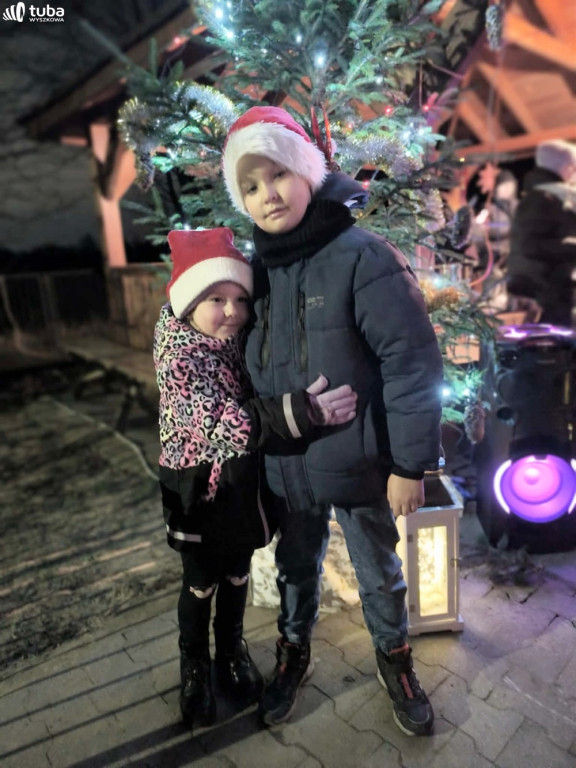 Świąteczna biesiada w Leszczydole Starym