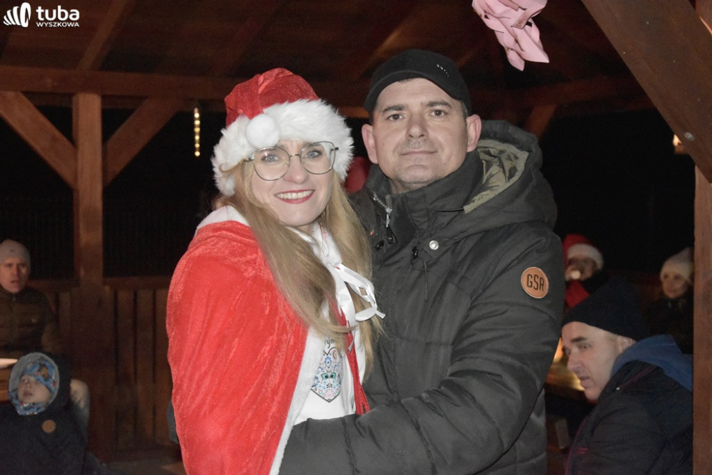Świąteczna biesiada w Leszczydole Starym