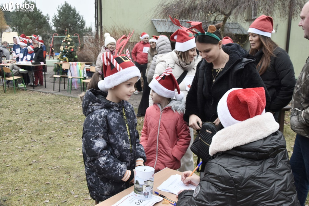 Mikołajkowy Bieg po AED w Starym Bosewie