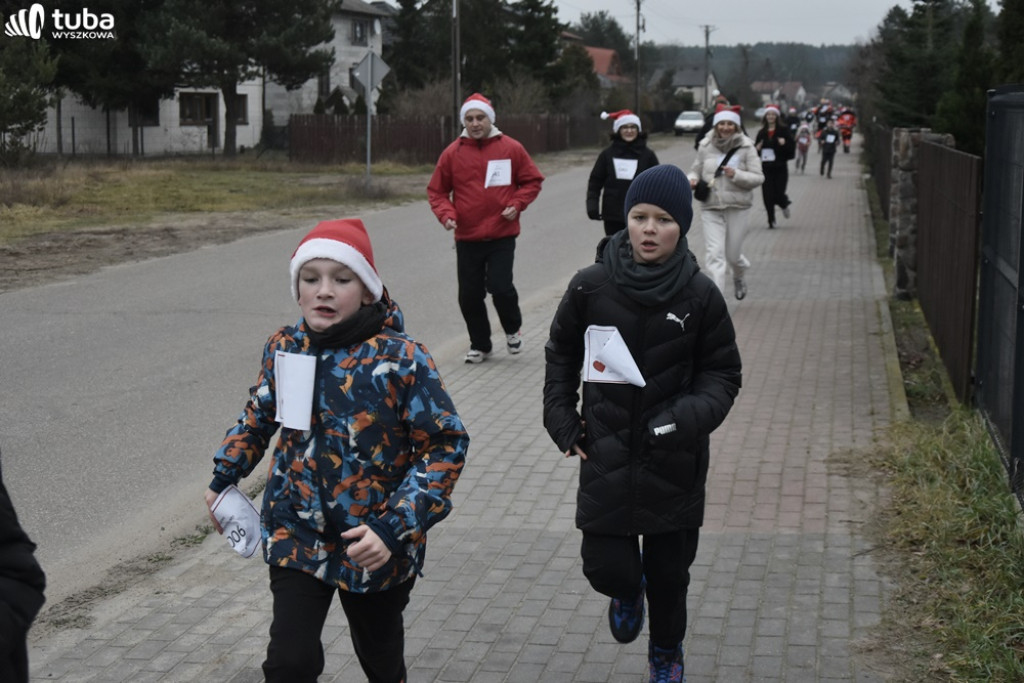Mikołajkowy Bieg po AED w Starym Bosewie