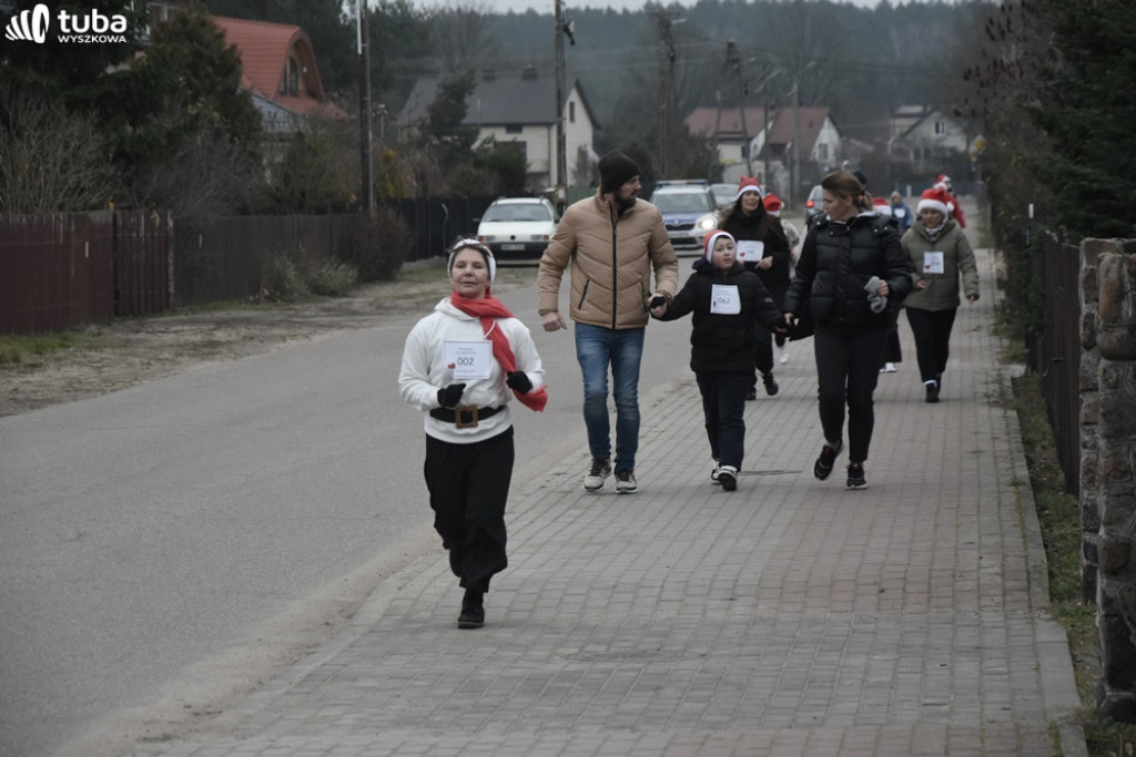 Mikołajkowy Bieg po AED w Starym Bosewie