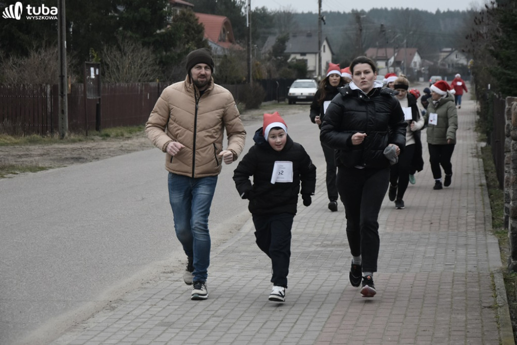 Mikołajkowy Bieg po AED w Starym Bosewie
