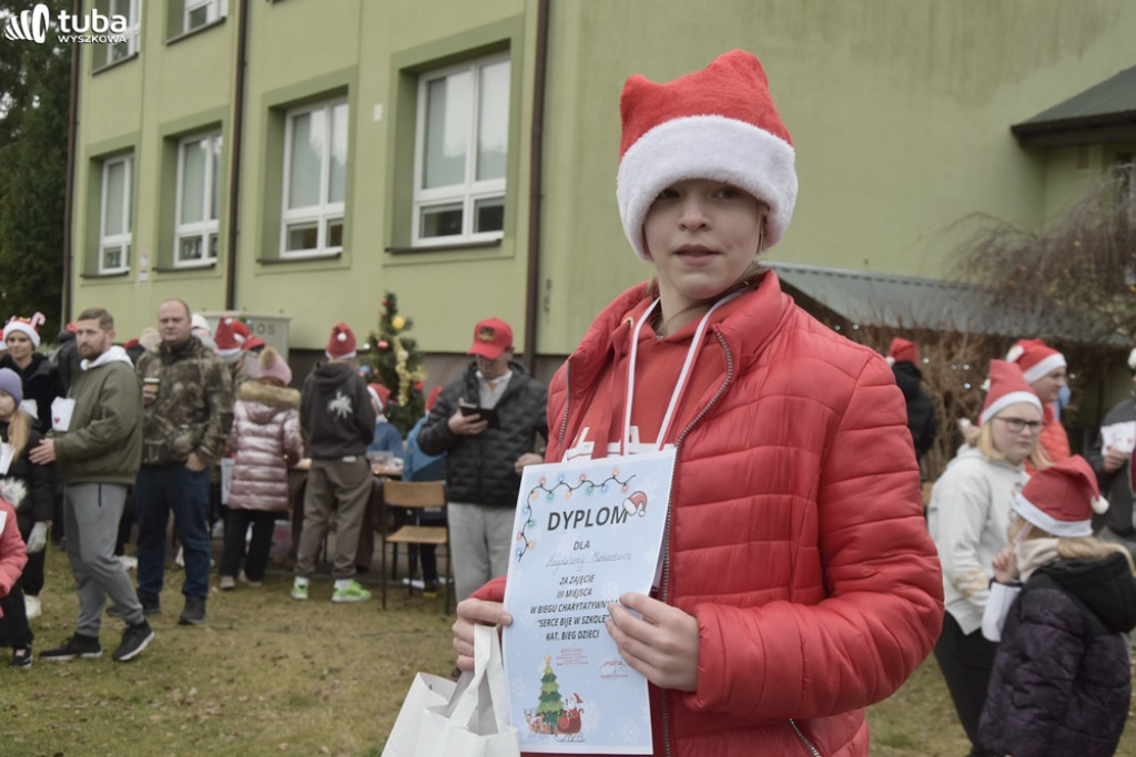 Mikołajkowy Bieg po AED w Starym Bosewie
