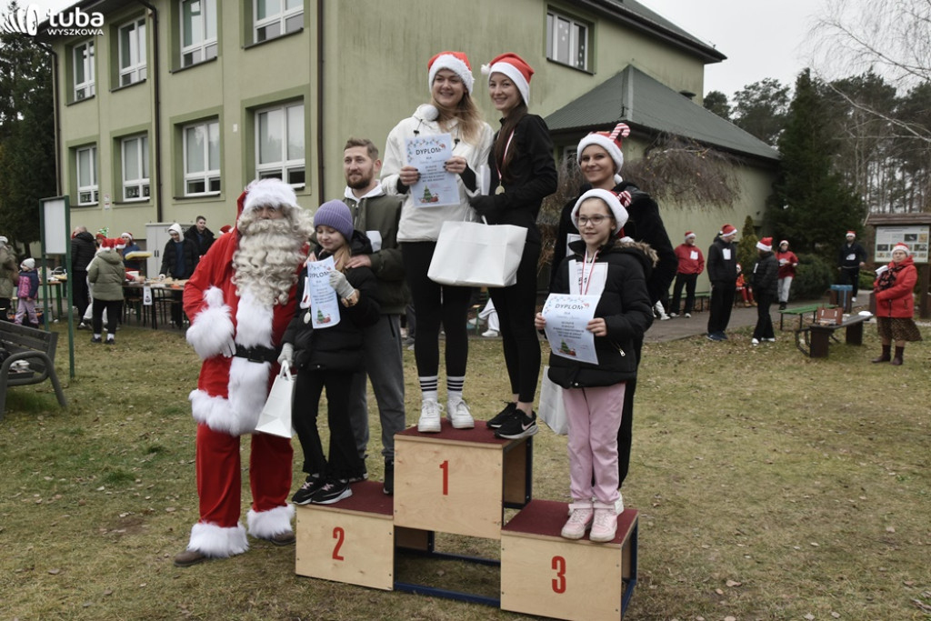 Mikołajkowy Bieg po AED w Starym Bosewie