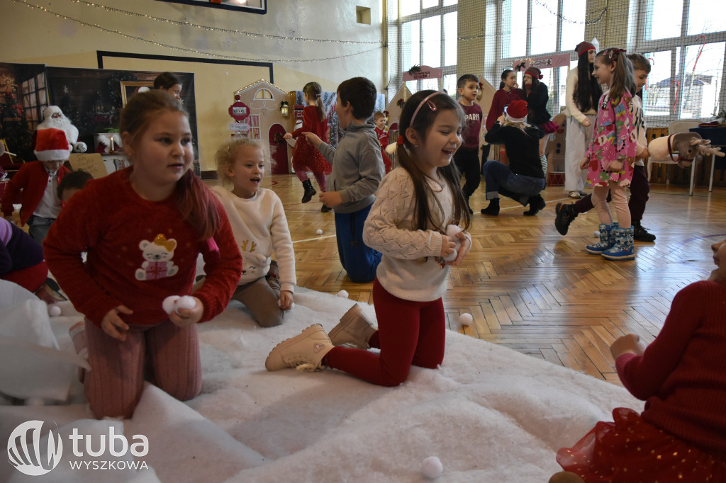 Magiczny kiermasz świąteczny w SP nr 2 w Wyszkowie