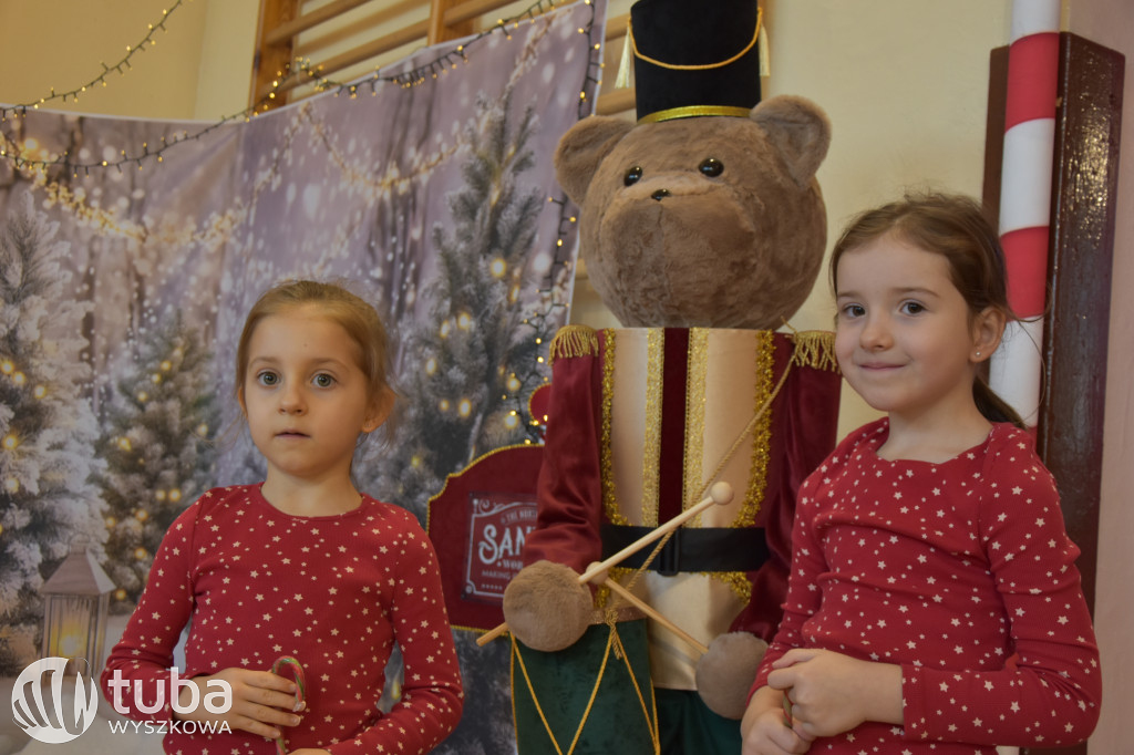 Magiczny kiermasz świąteczny w SP nr 2 w Wyszkowie