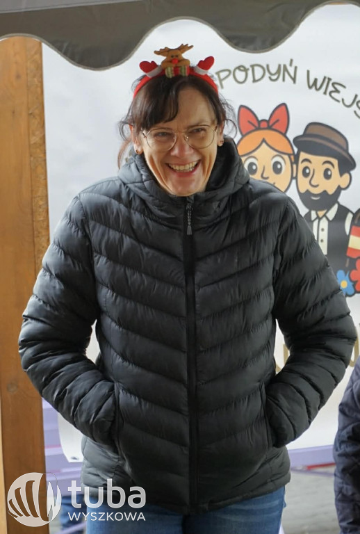 Świąteczny mini jarmark w Lucynowie