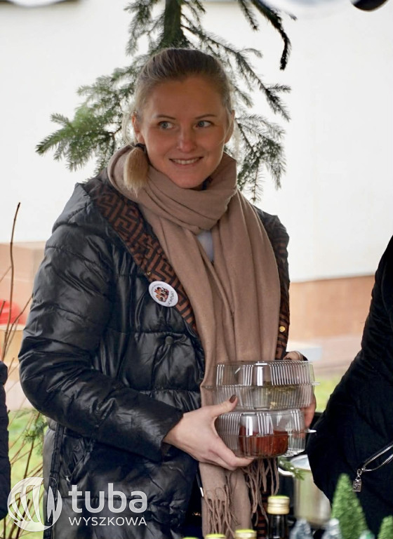 Świąteczny mini jarmark w Lucynowie