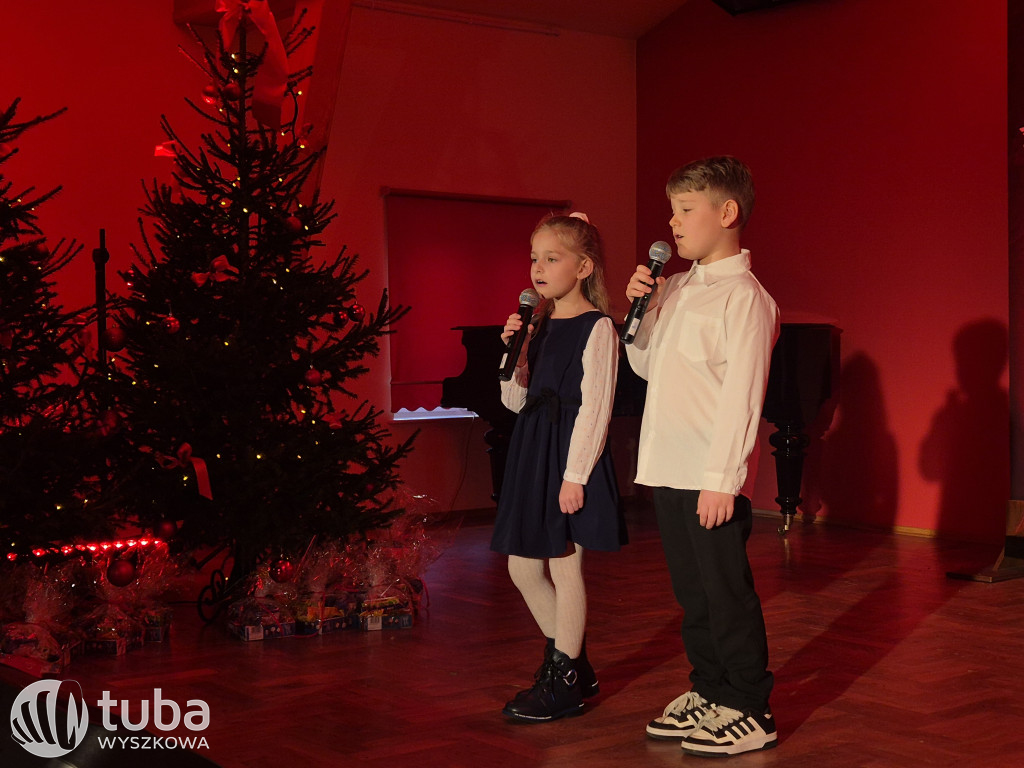 Gminny Przegląd Kolęd i Pastorałek w Długosiodle