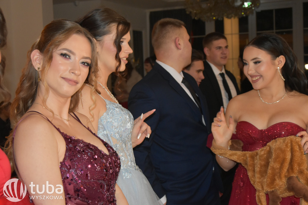 Studniówka \'26. Tak bawili się maturzyści Szkół ZDZ