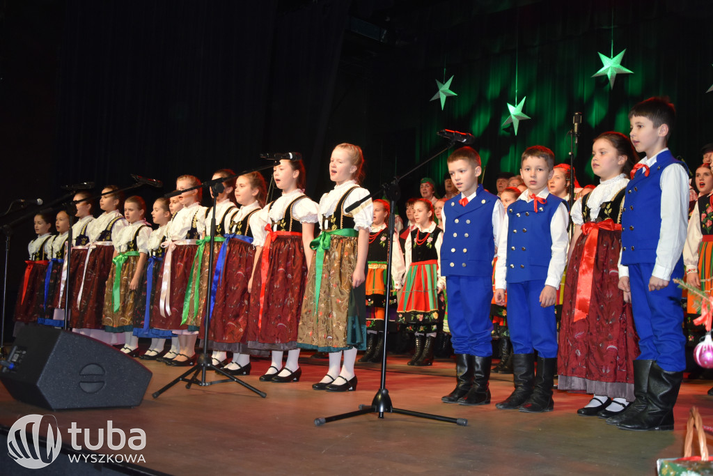 Oberek, Iskry Dźwięków, ZPiT Wyszków na jednej scenie