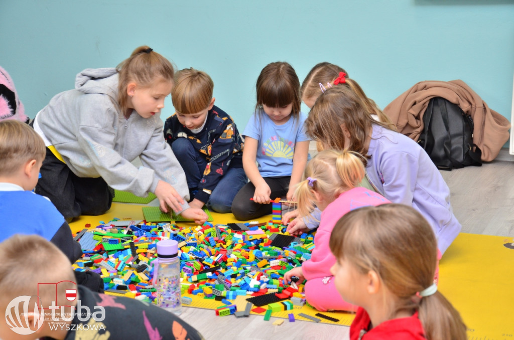 Dzień Dinozaura w Bibliotece Miejskiej w Wyszkowie