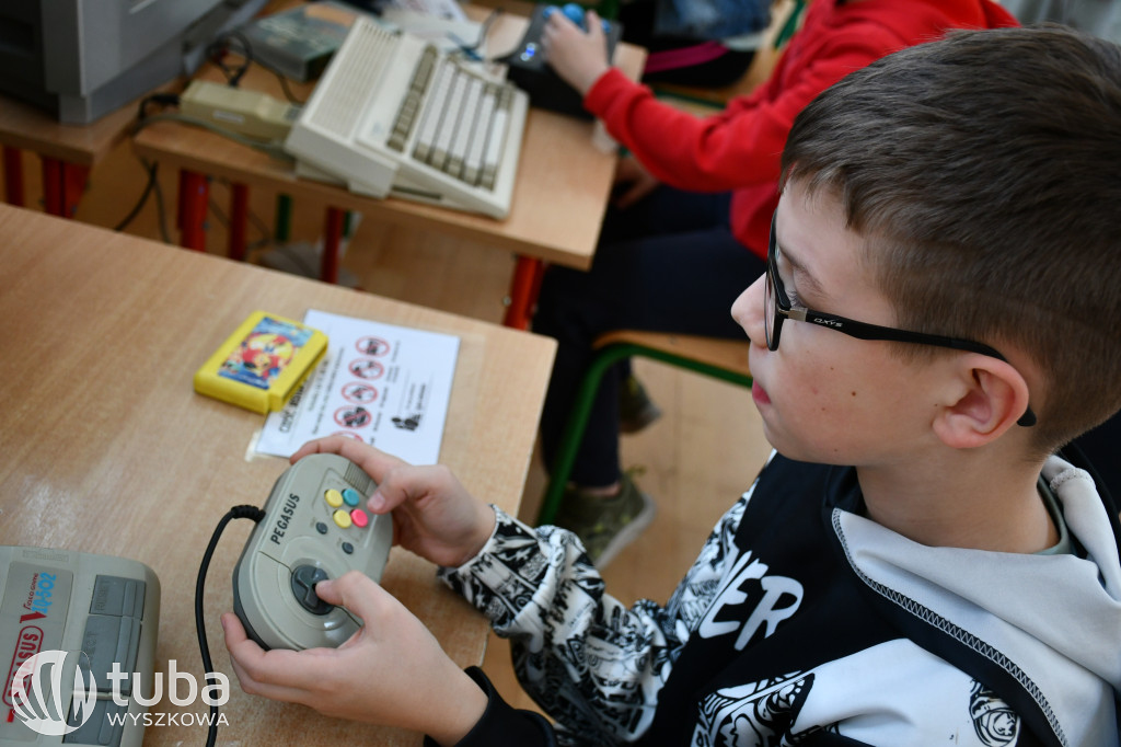  Powrót do przeszłości. Retro gry i konsole w Lucynowie