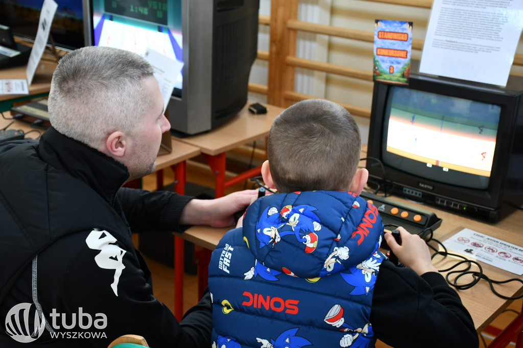  Powrót do przeszłości. Retro gry i konsole w Lucynowie