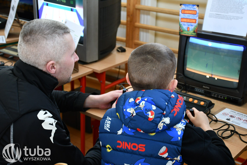  Powrót do przeszłości. Retro gry i konsole w Lucynowie