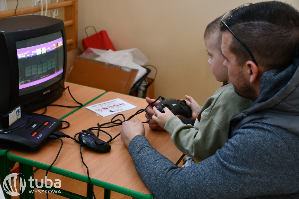  Powrót do przeszłości. Retro gry i konsole w Lucynowie