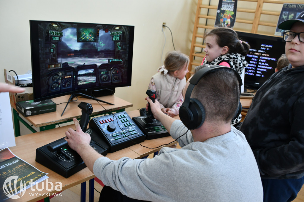  Powrót do przeszłości. Retro gry i konsole w Lucynowie